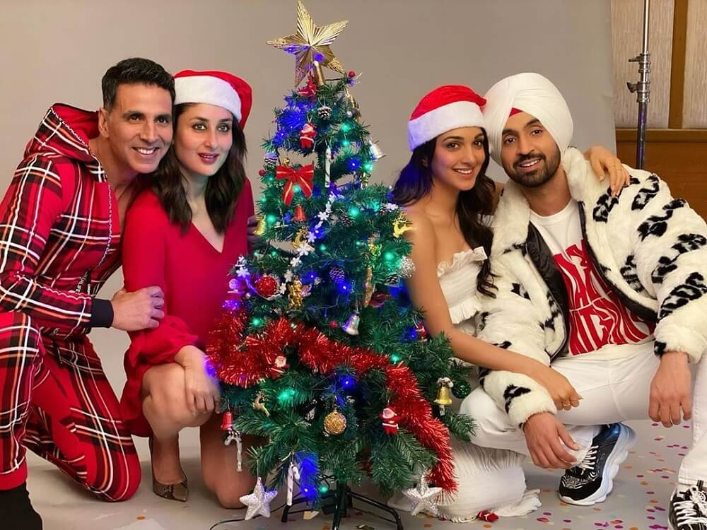 Know How Akshay Kumar And Other Bollywood Celebs Shared The Joy Of Christmas With Their Fans!