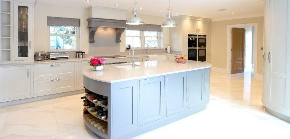 Tips To Symphonize Your Kitchen Space With Your Living Area Spontaneously