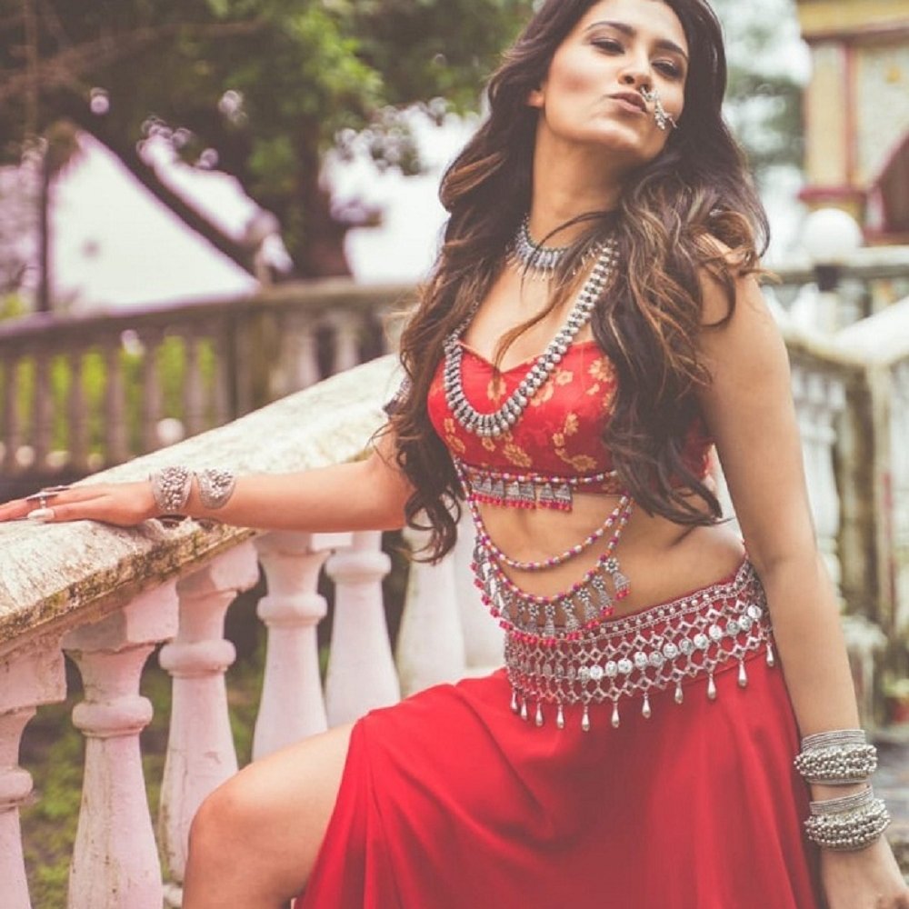 Aastha Gill- The Singing Star Has A Stimulating Life Story Too #IWD2020